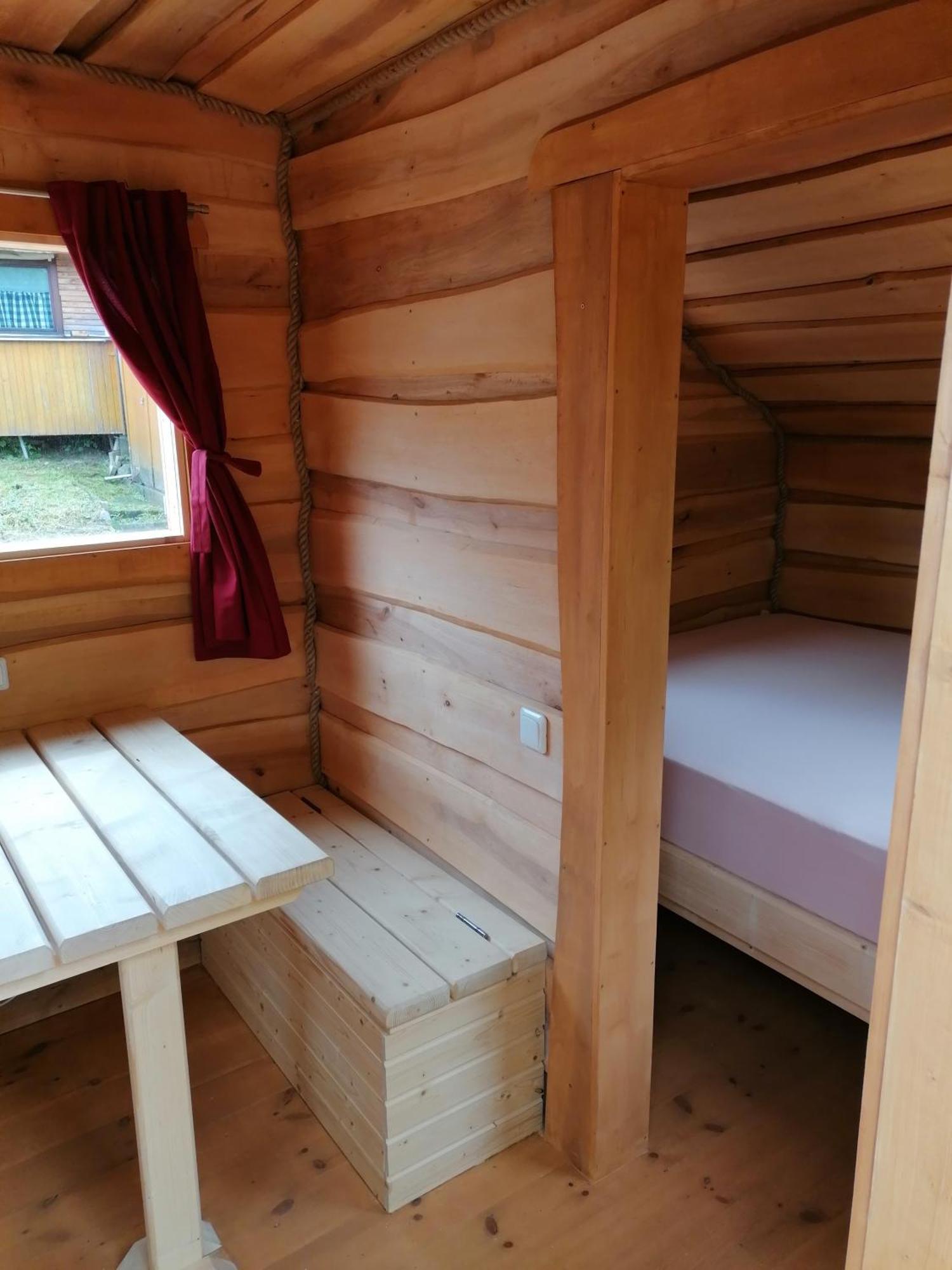 Schlaffass Wolpertingerhöhle Campingplatz *